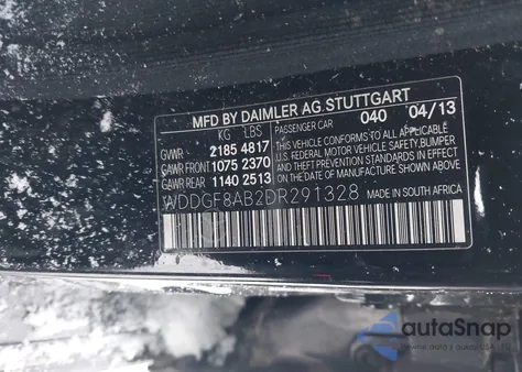 2013 Mercedes-Benz C 300 Sport 4Matic z USA, uszkodzony, nr VIN WDDGF8AB2DR291328